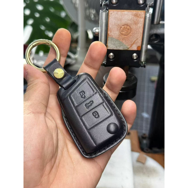 Custom Handmade Vegetable-Tanned Leather Car Key Case