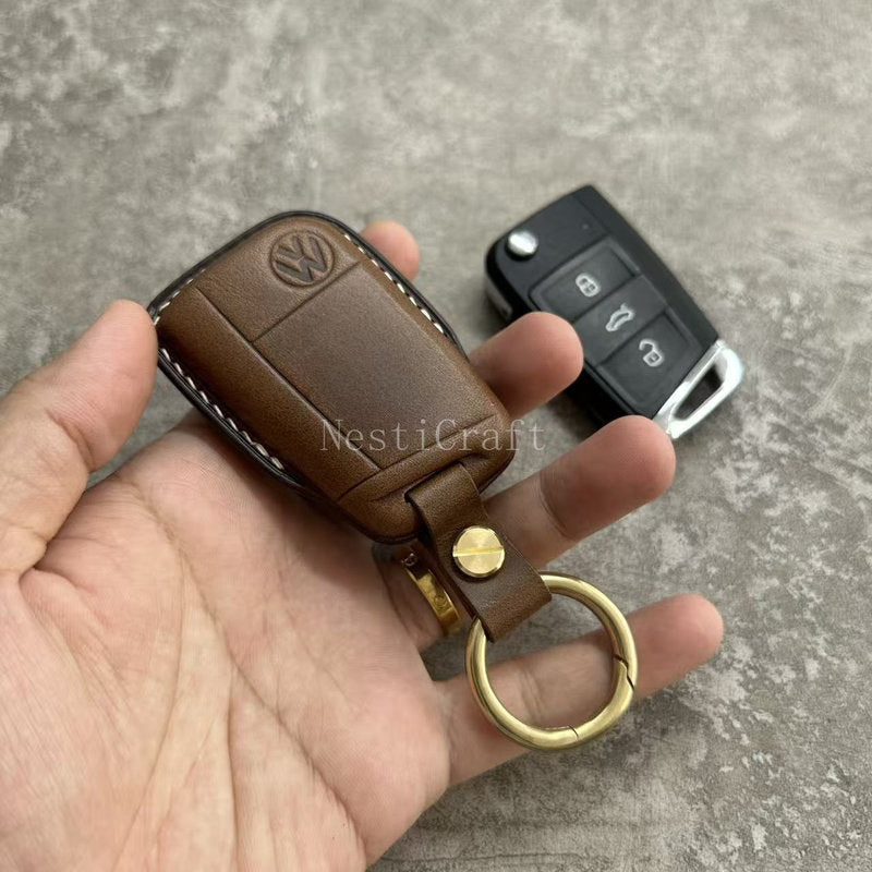 Custom Handmade Vegetable-Tanned Leather Car Key Case