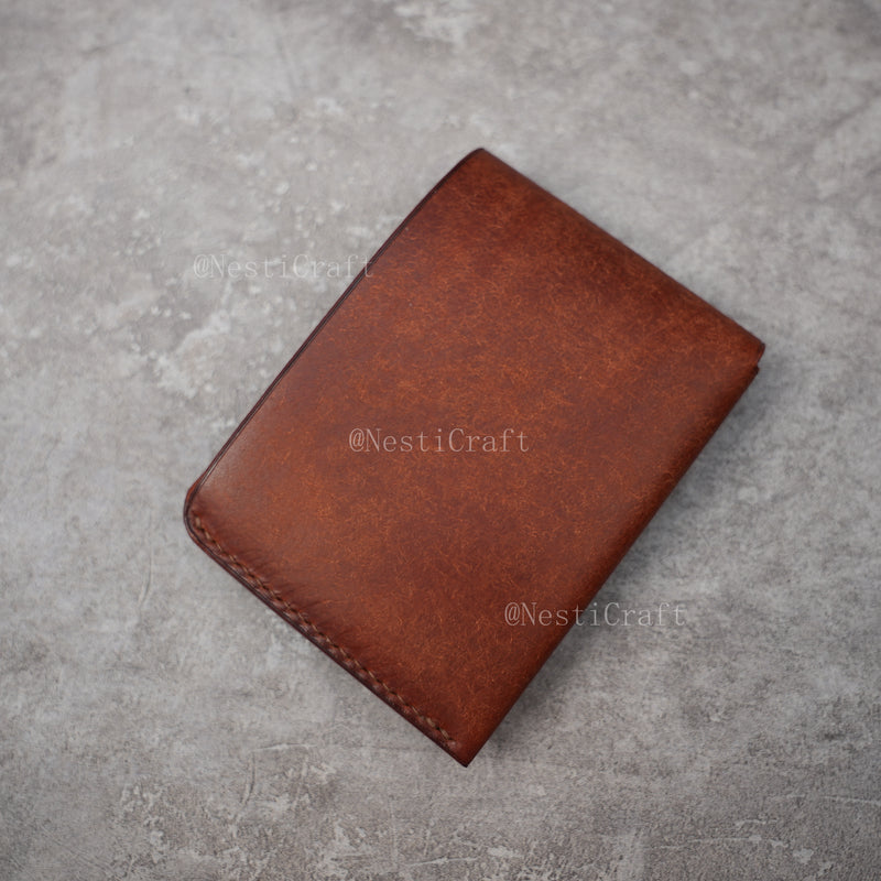 Handcrafted Vintage Bifold Wallet with Snap Button Closure