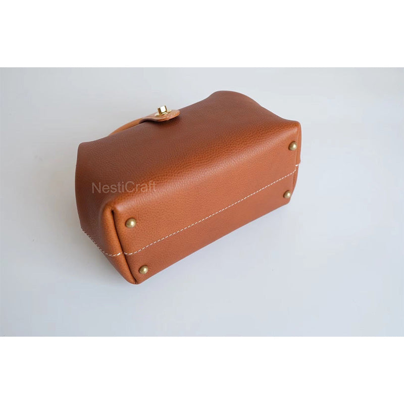 Handmade Top-grain Leather Doctor Bag by Nesti Craft